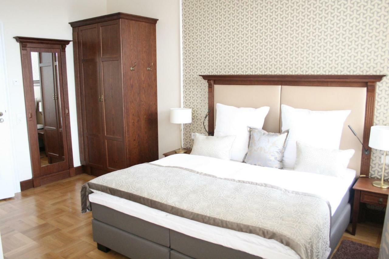 Hotel Villa Altenburg Pößneck Zewnętrze zdjęcie